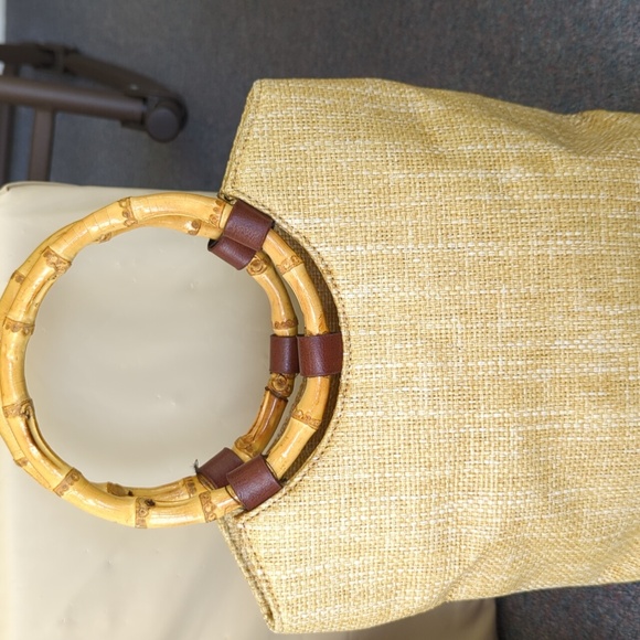 Purses - Picture 13 of 16